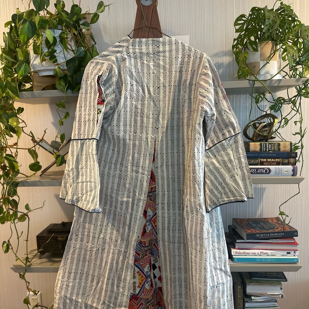 Reversible Patterned Kimono - image 3